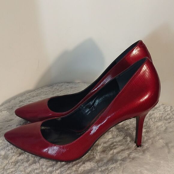 Enzo Angiolini Red Kitten Heel Pumps - Picture 6 of 6